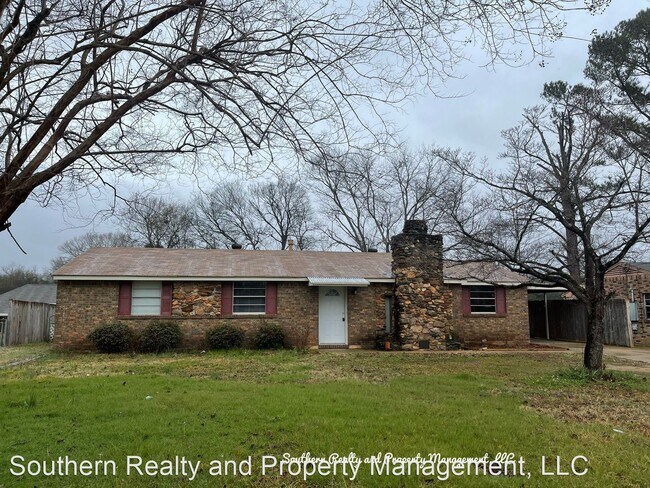Foto del edificio - 4 br, 1.5 bath House - 728 Mimosa Road