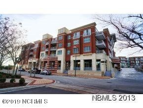 Primary Photo - 136 Sky Sail Blvd