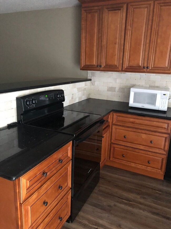 Building Photo - 2 Bd/2.5 Ba near UF- 1247 sq/ft Home for rent