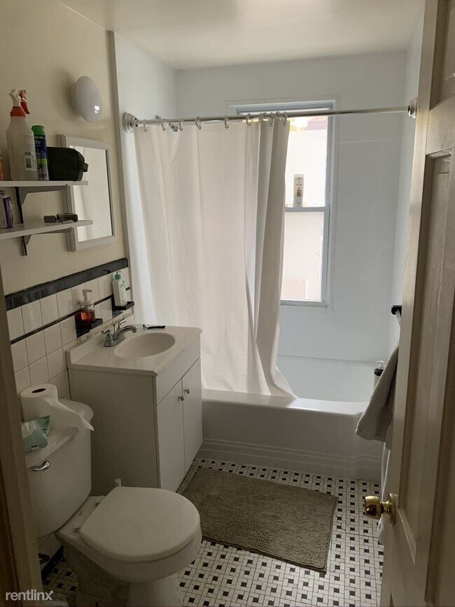 Foto del edificio - 5 br, 2 bath House - 611 Catherine St 611 ...