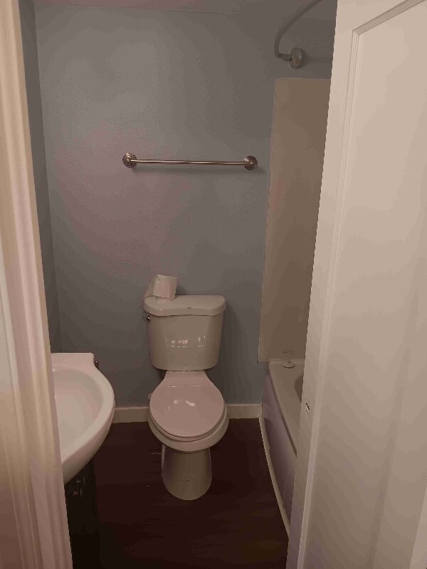 Building Photo - 4264 NE Hwy 20