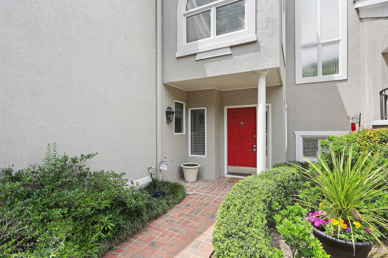 EXQUISITE VININGS/SMYRNA 3B/3.5BA W/ ELEVA... Townhome Rentals in