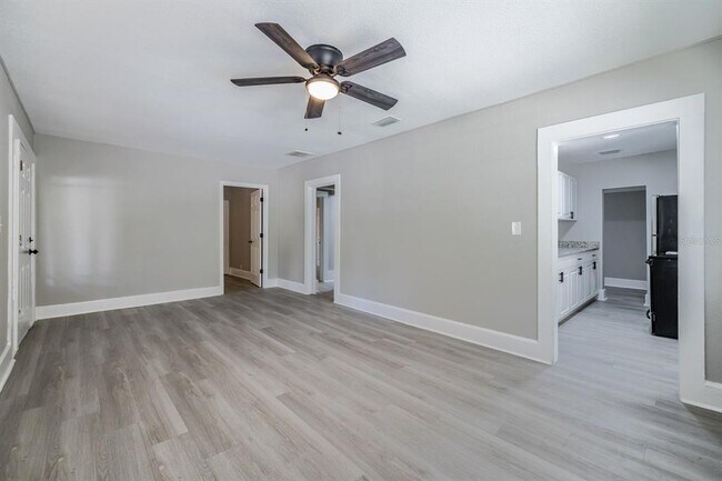 Foto del edificio - 1401 12th St S