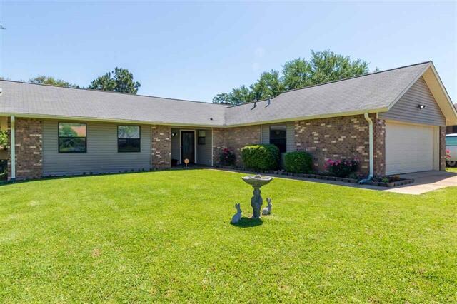 Primary Photo - 405 Windsor Dr
