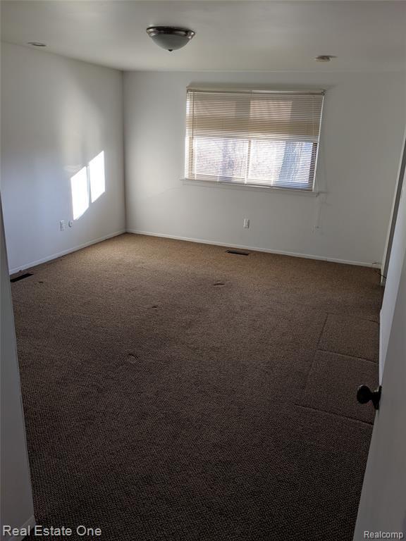 Building Photo - 2975 Moon Lake Dr