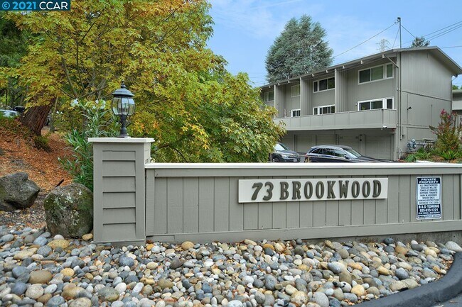 Building Photo - 73 Brookwood Rd