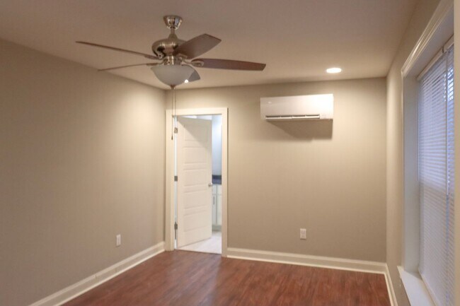 Foto del edificio - 3907 Wilsonia Ave