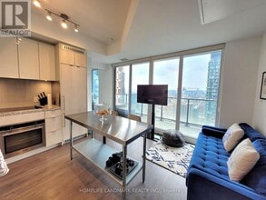 Building Photo - 115 Blue Jays Way