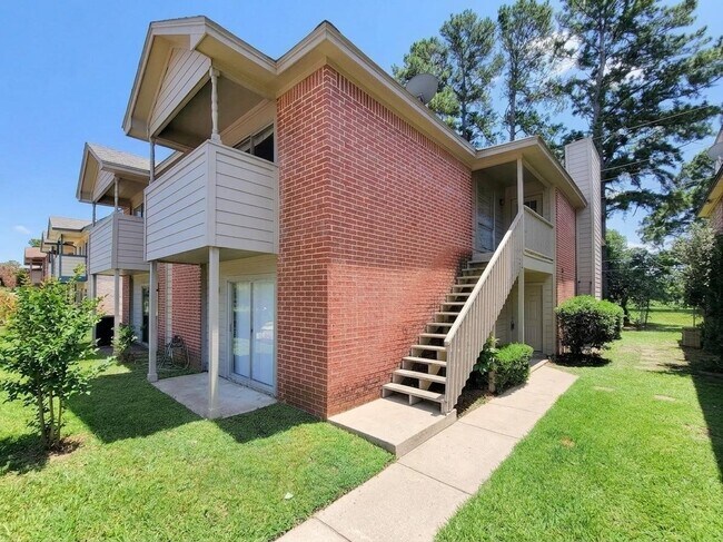Foto del edificio - 13611 Ravensway Dr