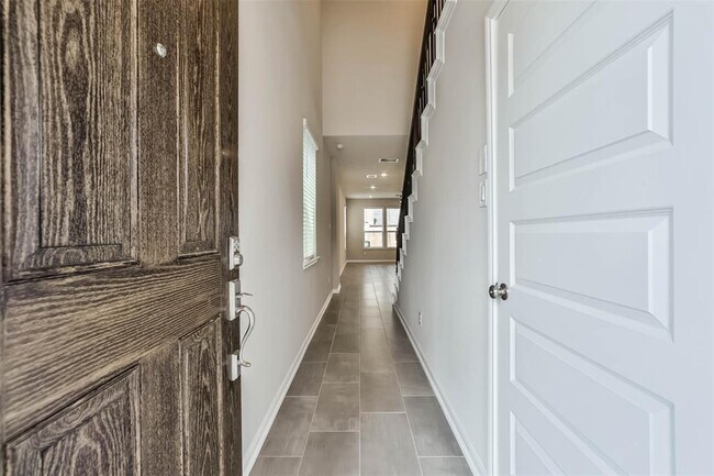 Building Photo - 2951 Laurel Mill Way