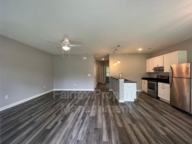 Foto del edificio - 518 Boone St
