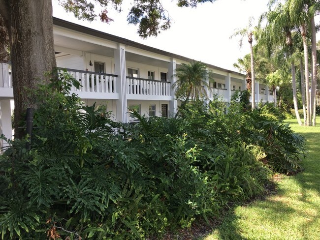 Foto del edificio - 3803 Haines Rd N