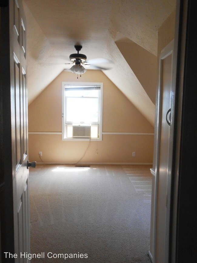 Building Photo - 893 Ashbury Ct