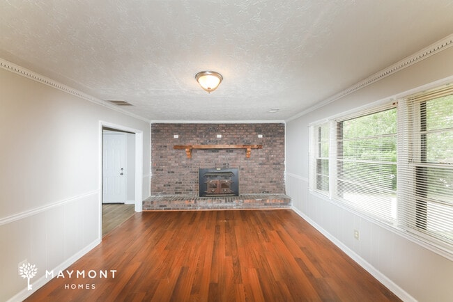 Building Photo - 3862 Furr Ave
