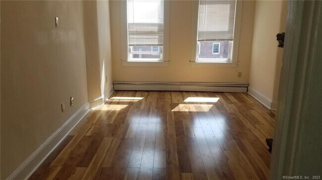 Foto del edificio - 29 Glen St