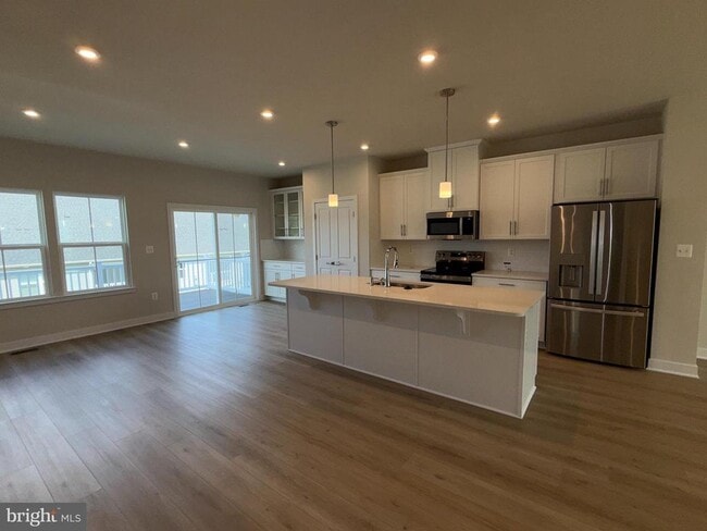 Foto del edificio - 9193 Edenderry Dr