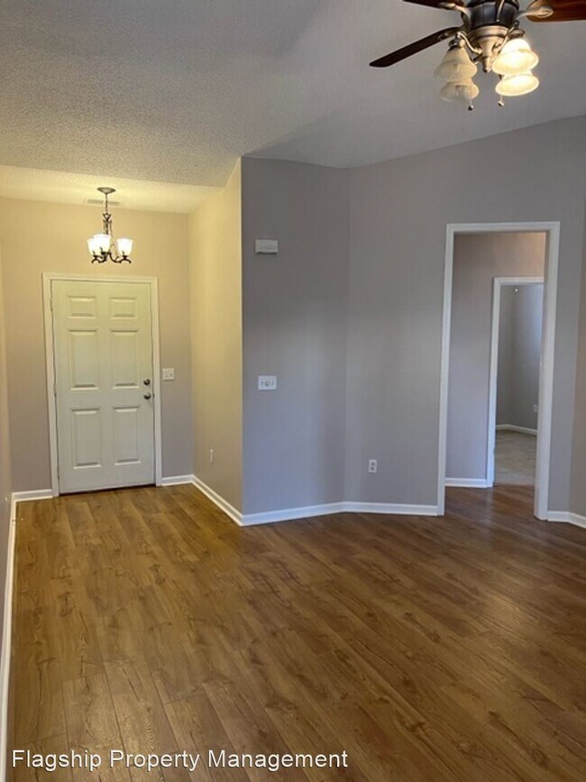 Building Photo - 3 br, 2 bath House - 452 Sandpiper Dr