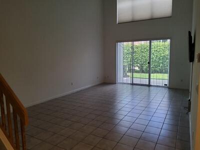 Building Photo - 10413 Lake Vista Cir