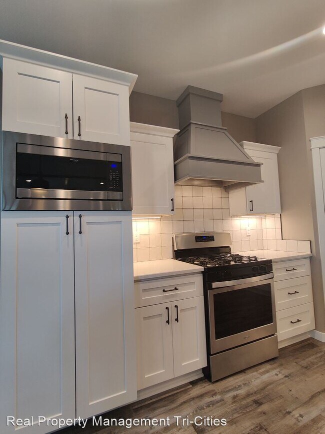 Building Photo - 3 br, 2 bath House - 6855 Cyprus Loop
