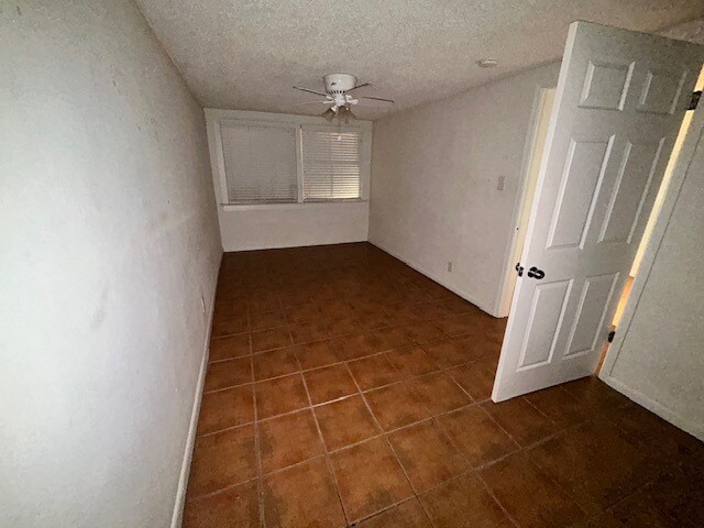 Foto del edificio - 4313 Antisdale St