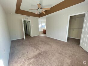 Building Photo - 1320 Hendrix Rd
