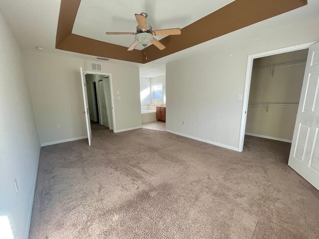 Building Photo - 1320 Hendrix Rd