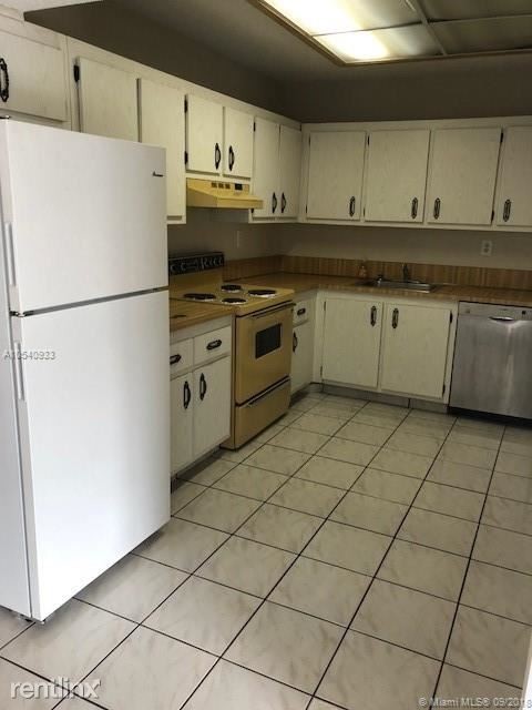 Foto del edificio - 2 br, 2 bath Condo - 926 Collins Ave # 302