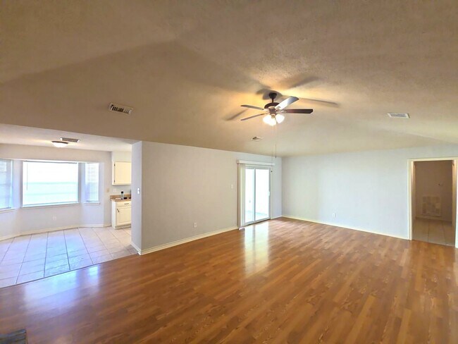 Building Photo - 5611 Caldicote St