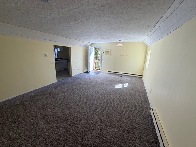 Building Photo - 625 Shelford Rd