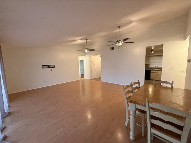 Building Photo - 2680 Bay Leaf Dr