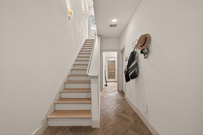 Foto del edificio - 1620 McDonald St