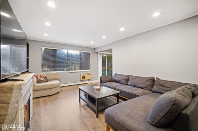 Building Photo - 2 br, 2 bath Condo - 922 E Old Willow Rd
