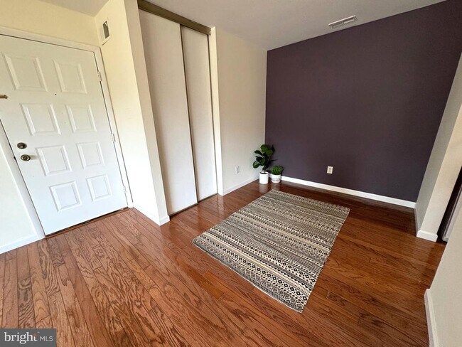 Foto del edificio - 1502 The Woods