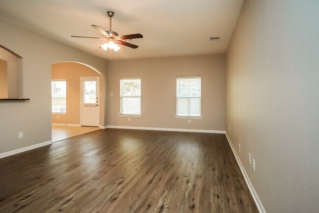 Foto del edificio - 21235 Slate Bend Dr