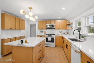 Building Photo - 139 Brighton Ave