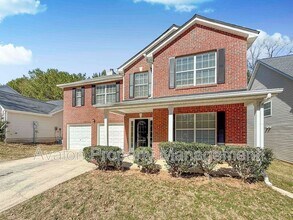 Building Photo - 282 Bonnes Dr SW