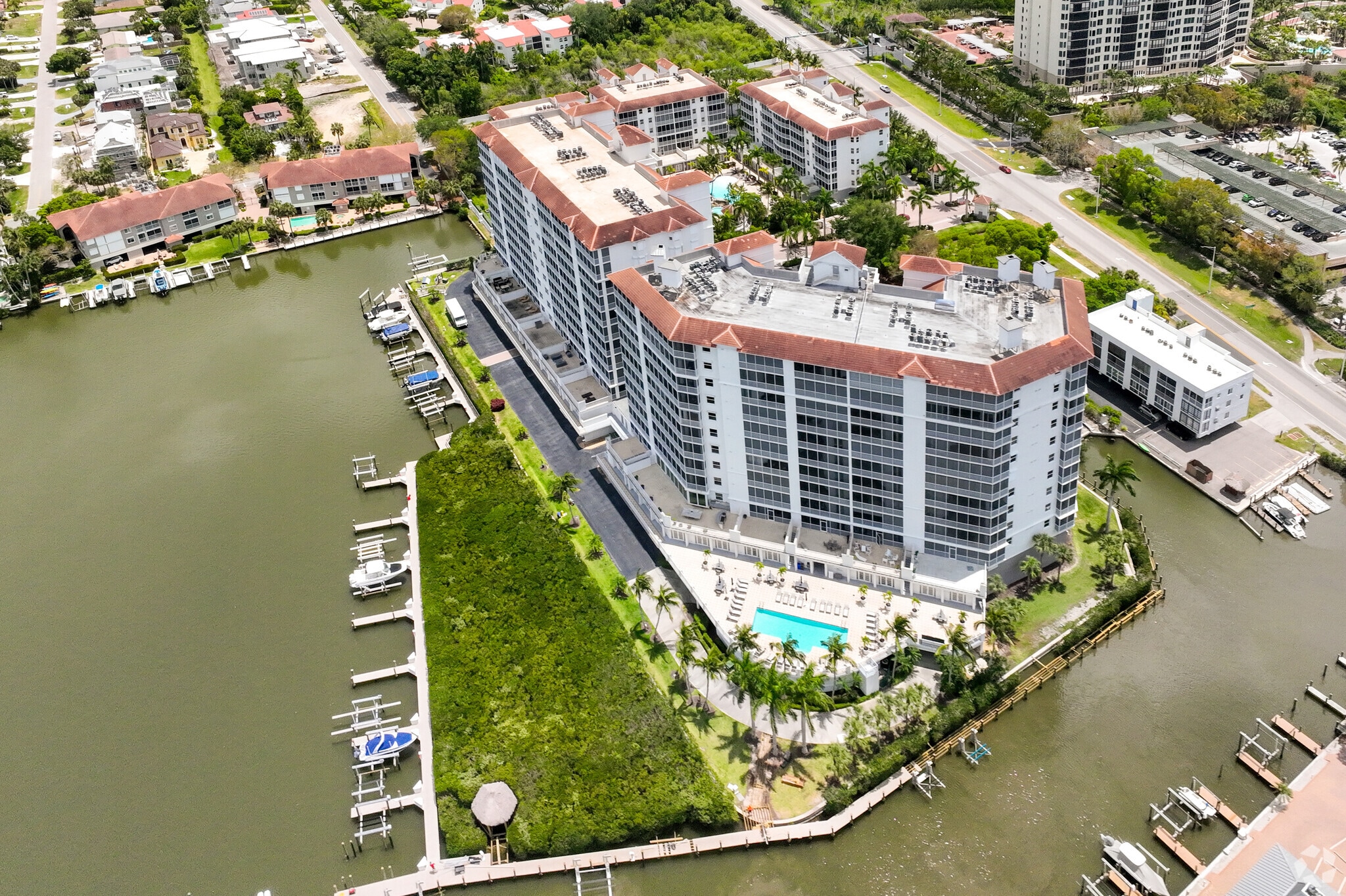 Regatta at Vanderbilt Beach