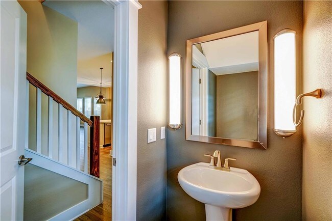 Foto del edificio - 4612 Kocurek St