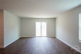 Building Photo - 139 Painted Lady Lp