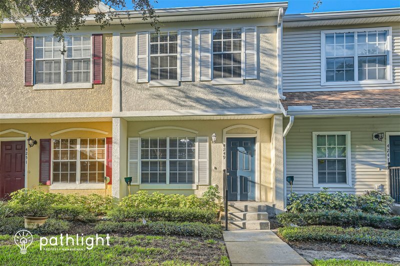Foto principal - 4249 Plantation Cove Drive