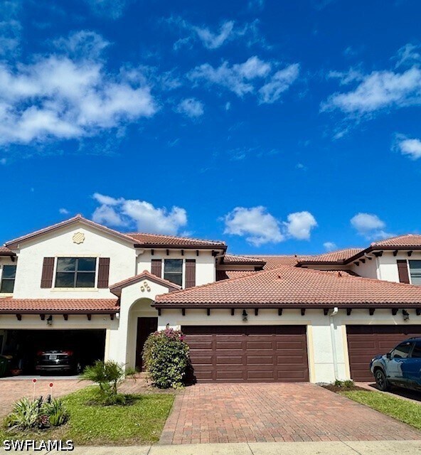 Foto del edificio - 7784 Bristol Cir
