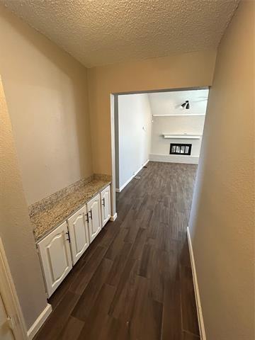 Foto del edificio - 1007 Almond Ct