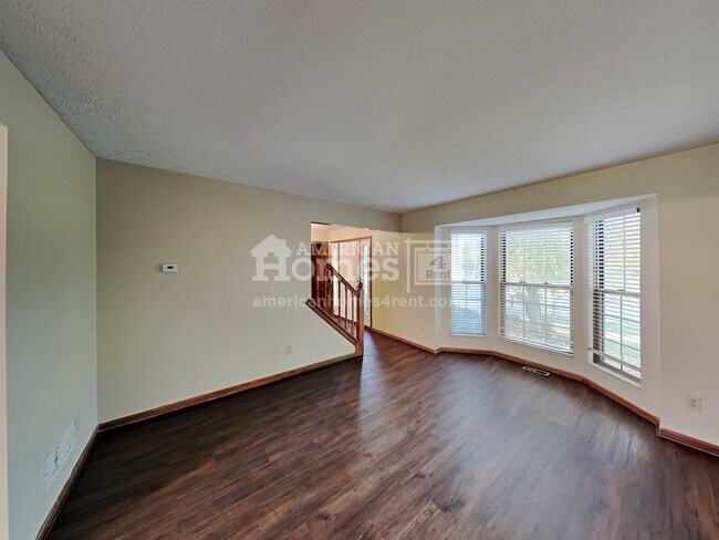 Building Photo - 220 Pruden Dr