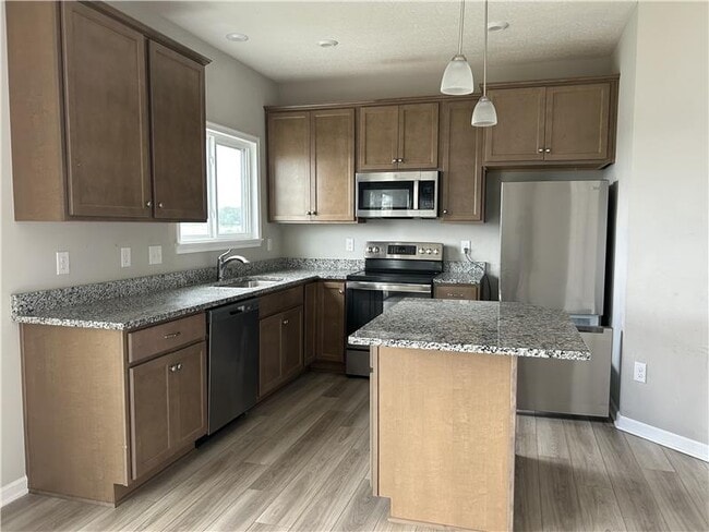 Building Photo - 10561 Elderberry Ln