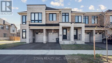 Building Photo - 1406 Almonte Dr