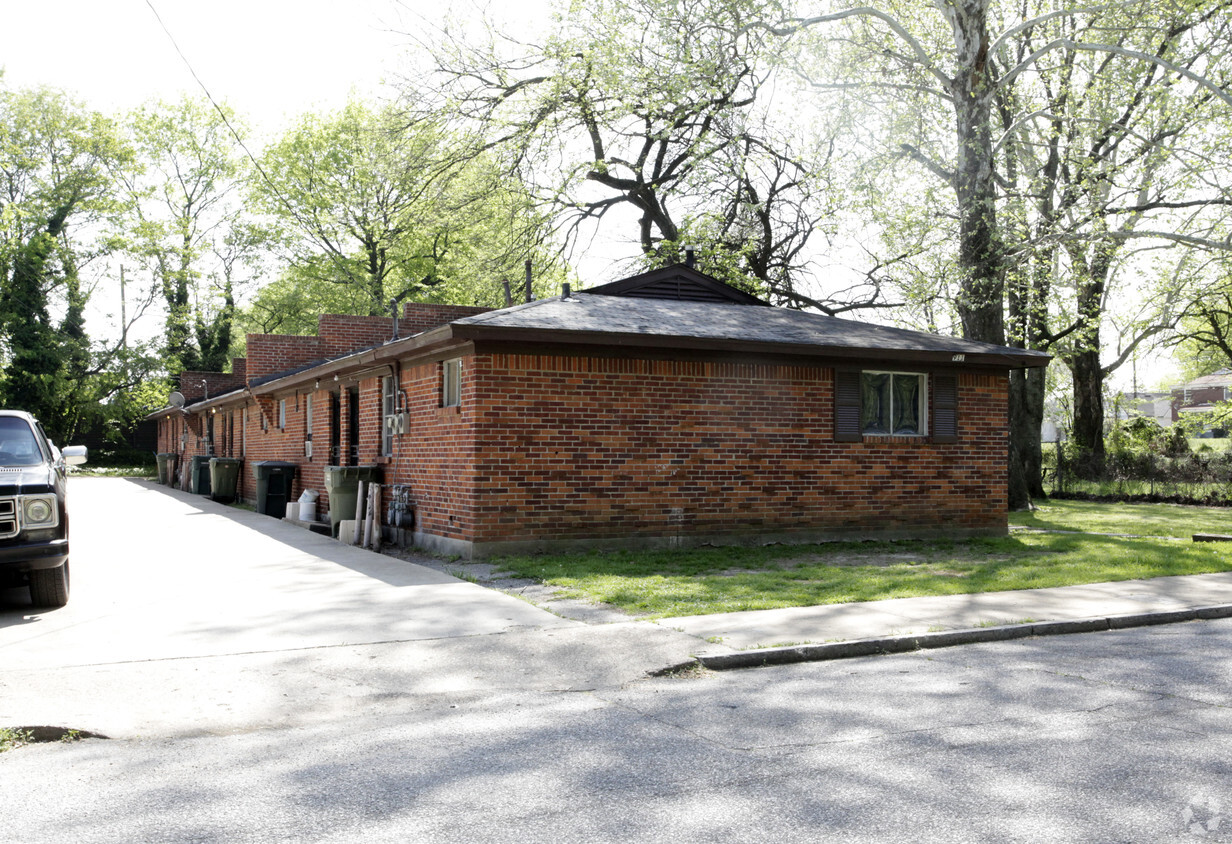 Building Photo - 911 Grove Ave