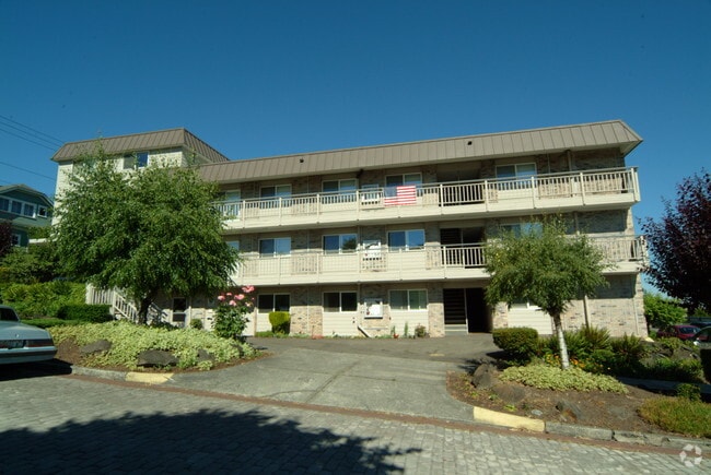 Building Photo - Marguerite Apts