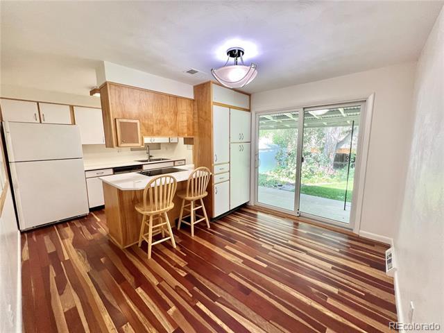 Foto del edificio - 944 S Potomac Ct