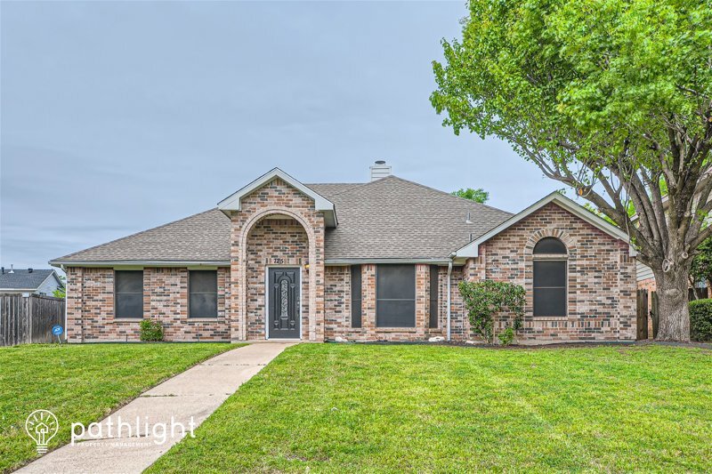 Primary Photo - 725 Rawlins Drive, Lancaster, TX, 75146