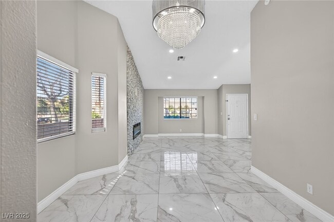 Foto del edificio - 492 Chelsea Dr